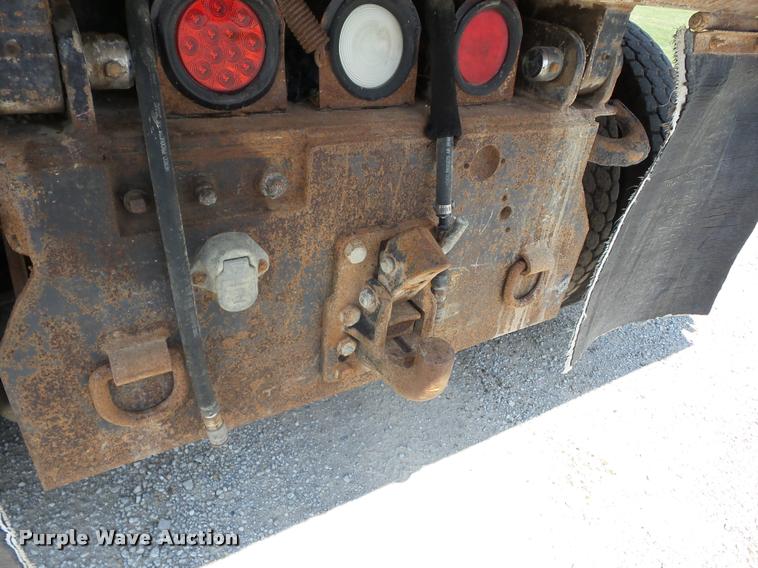 image for item K6448 2002 International F2674 dump truck