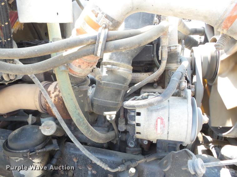 image for item K6448 2002 International F2674 dump truck