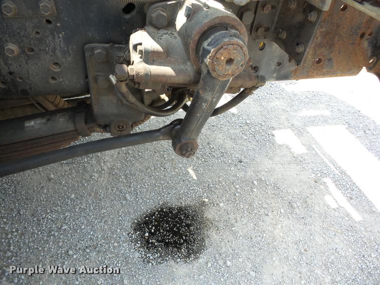 image for item K6448 2002 International F2674 dump truck