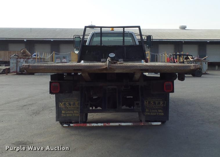 image for item K7502 1997 Chevrolet C7500 roll back truck