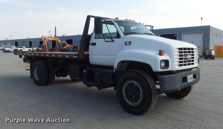 image for item K7502 1997 Chevrolet C7500 roll back truck