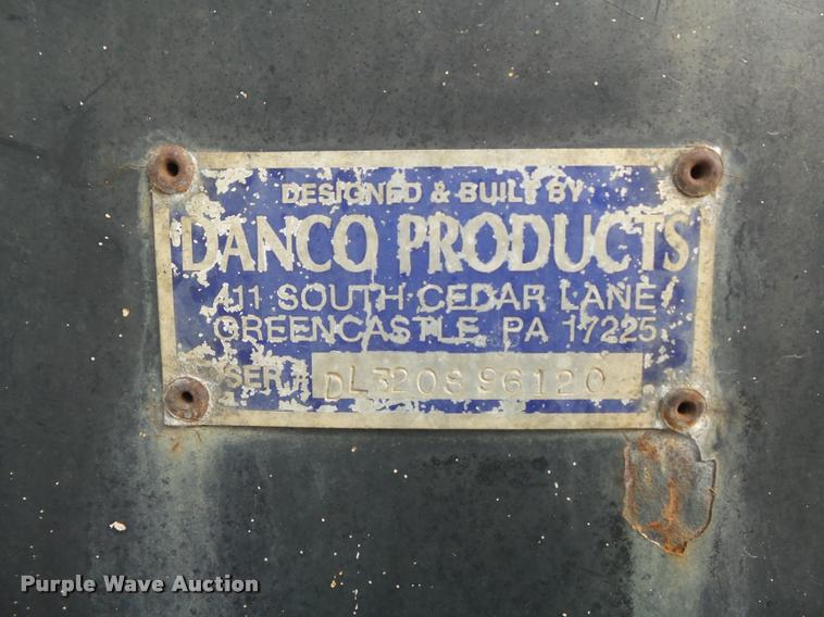 image for item K7502 1997 Chevrolet C7500 roll back truck