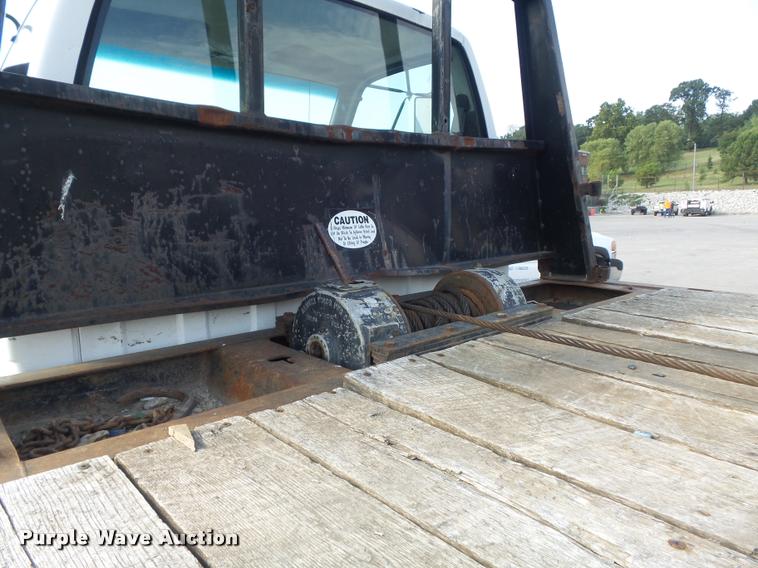 image for item K7502 1997 Chevrolet C7500 roll back truck