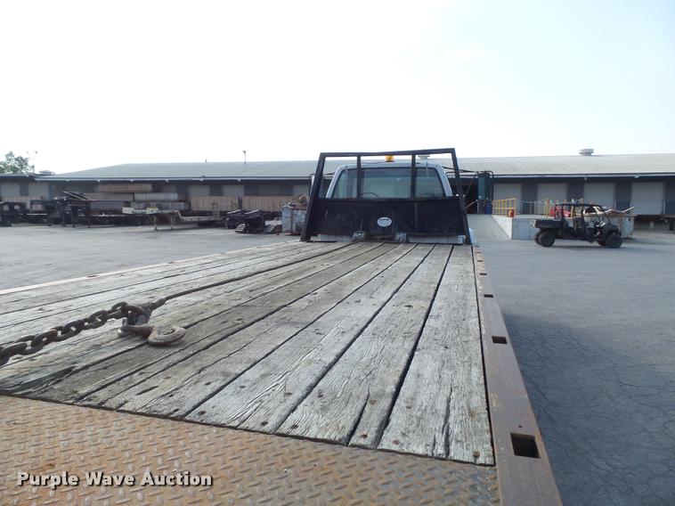 image for item K7502 1997 Chevrolet C7500 roll back truck