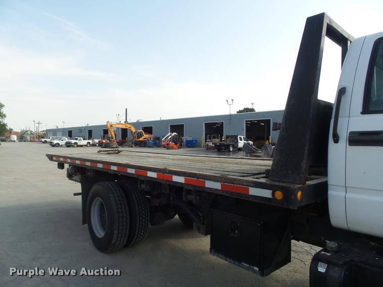 image for item K7502 1997 Chevrolet C7500 roll back truck