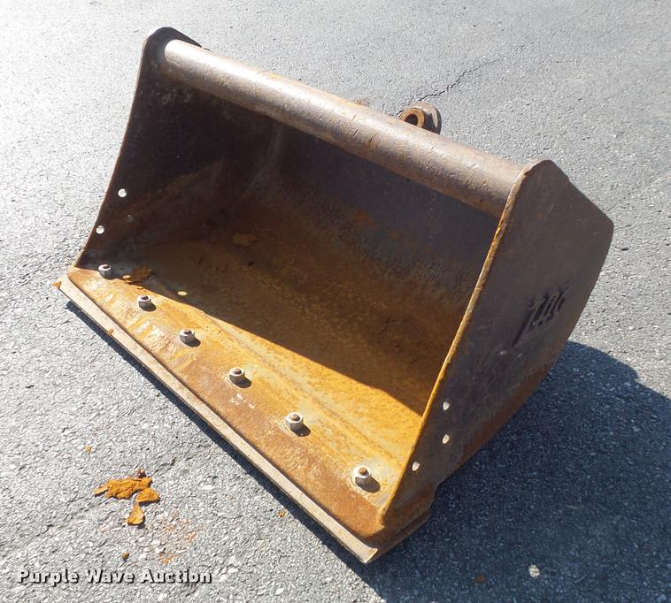 image for item K7503 2011 Bobcat E35 mini excavator