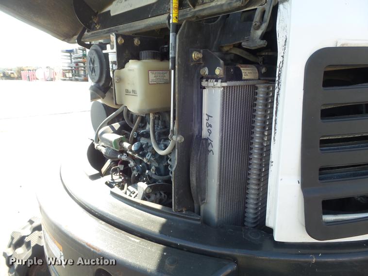 image for item K7503 2011 Bobcat E35 mini excavator