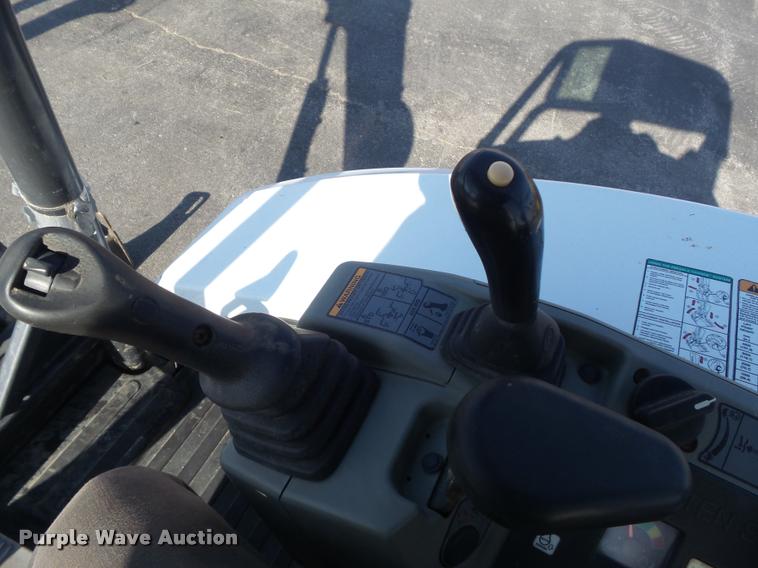 image for item K7503 2011 Bobcat E35 mini excavator