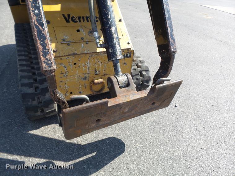 image for item K7509 2006 Vermeer S600TX compact utility loader