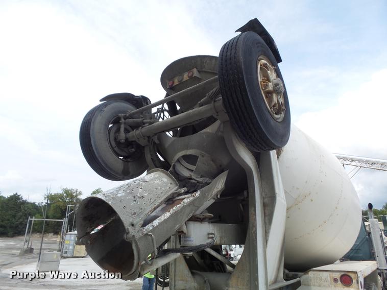 image for item K7511 1997 Mack RD690S ready mix truck