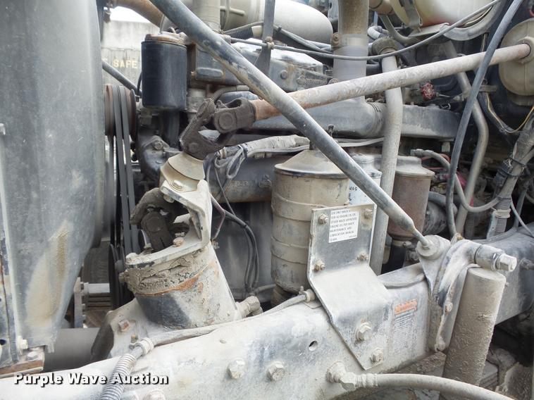 image for item K7511 1997 Mack RD690S ready mix truck