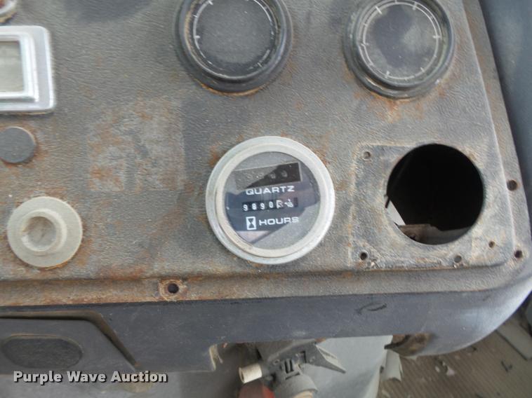 image for item K7512 1992 Ford LT9000 ready mix truck