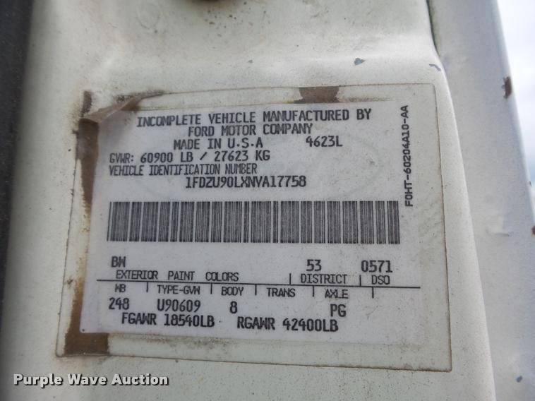 image for item K7512 1992 Ford LT9000 ready mix truck