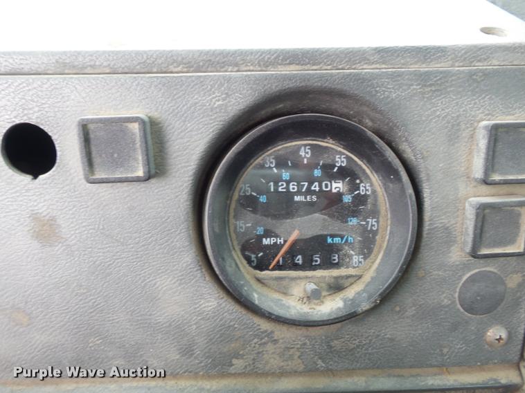 image for item K7515 1999 Mack RD690S ready mix truck