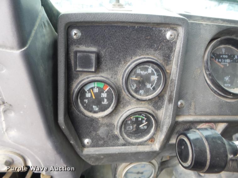 image for item K7515 1999 Mack RD690S ready mix truck