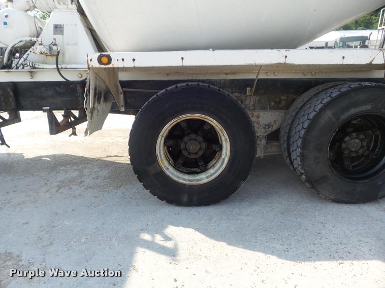 image for item K7517 1989 International F5070 ready mix truck