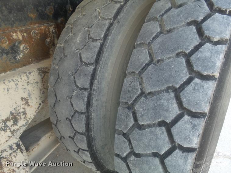 image for item K7517 1989 International F5070 ready mix truck