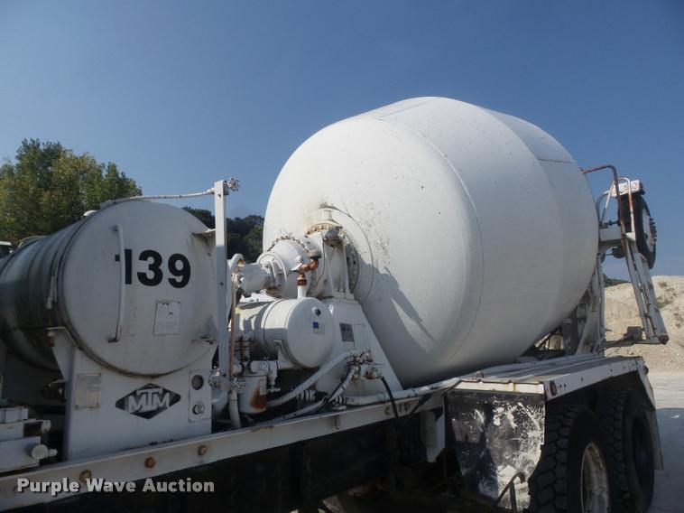 image for item K7517 1989 International F5070 ready mix truck