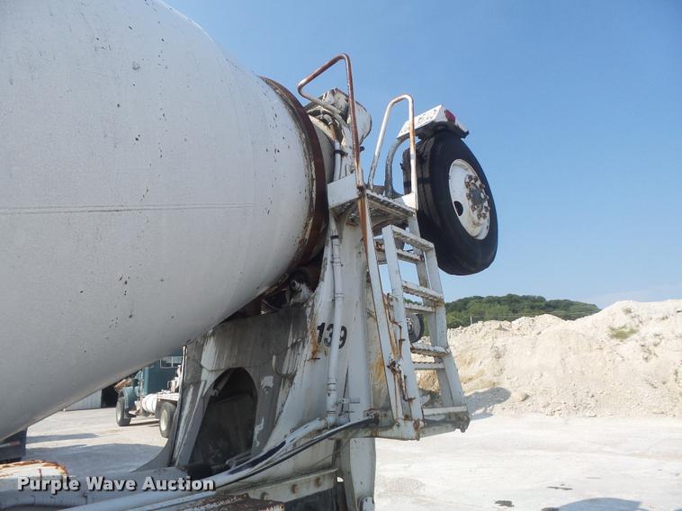 image for item K7517 1989 International F5070 ready mix truck