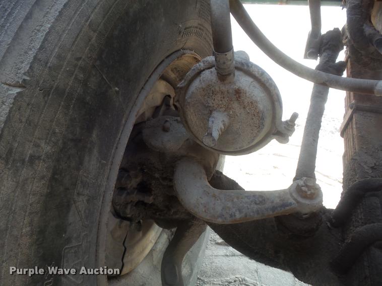 image for item K7517 1989 International F5070 ready mix truck