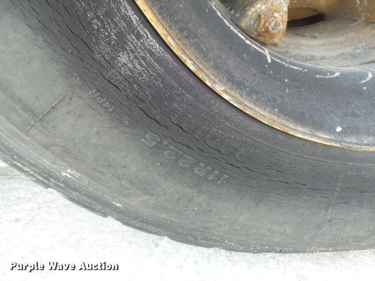 image for item K7518 1989 Volvo ACM ready mix truck