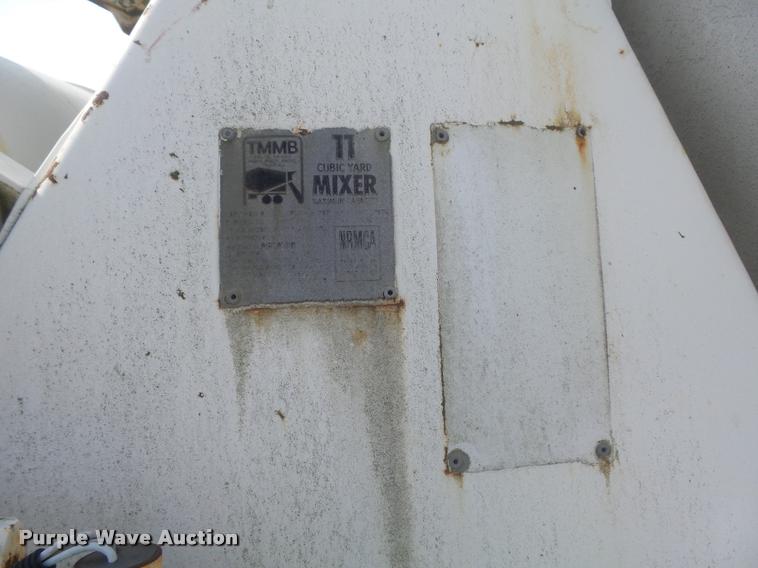 image for item K7518 1989 Volvo ACM ready mix truck