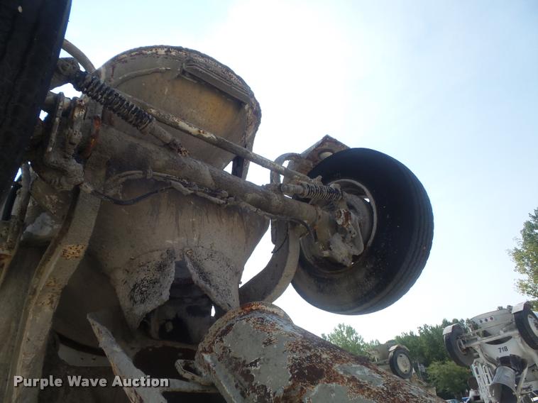 image for item K7518 1989 Volvo ACM ready mix truck