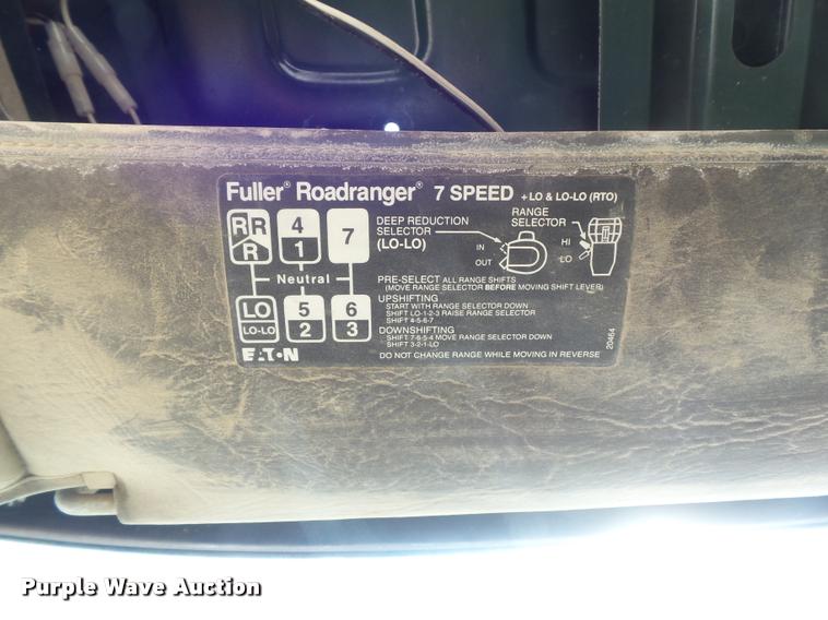 image for item K7518 1989 Volvo ACM ready mix truck