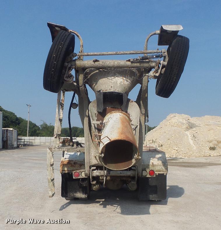 image for item K7519 1989 International F5070 ready mix truck