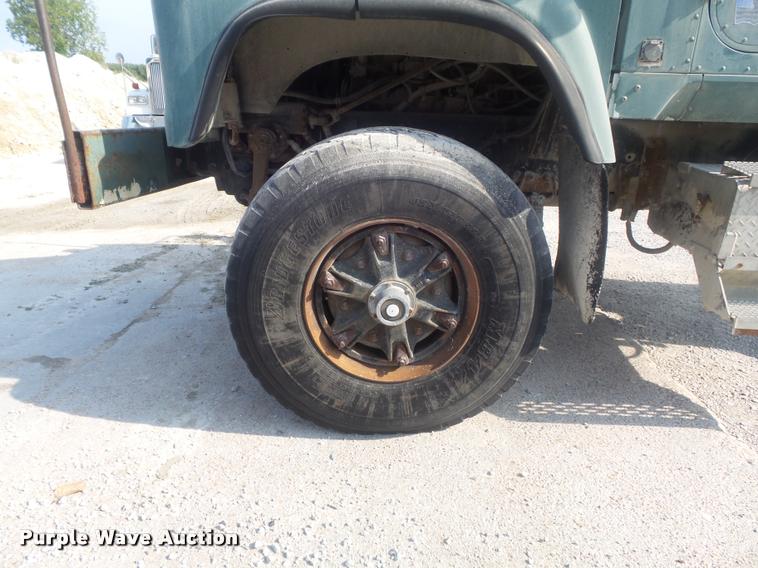 image for item K7519 1989 International F5070 ready mix truck