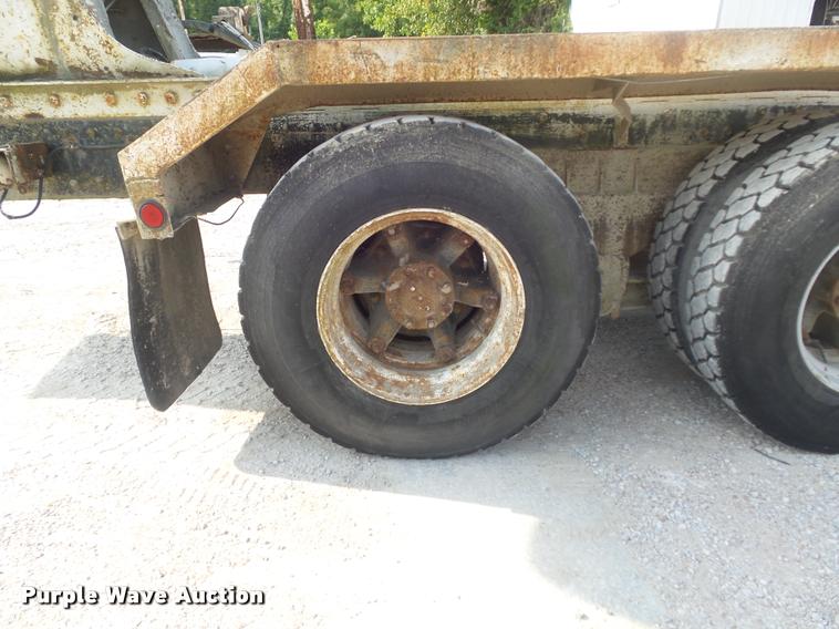 image for item K7519 1989 International F5070 ready mix truck