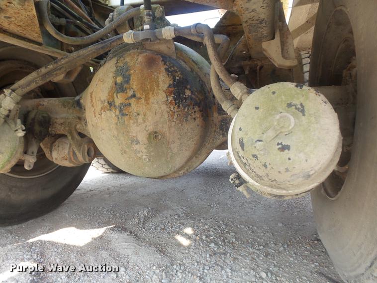 image for item K7519 1989 International F5070 ready mix truck