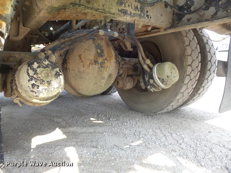 image for item K7519 1989 International F5070 ready mix truck