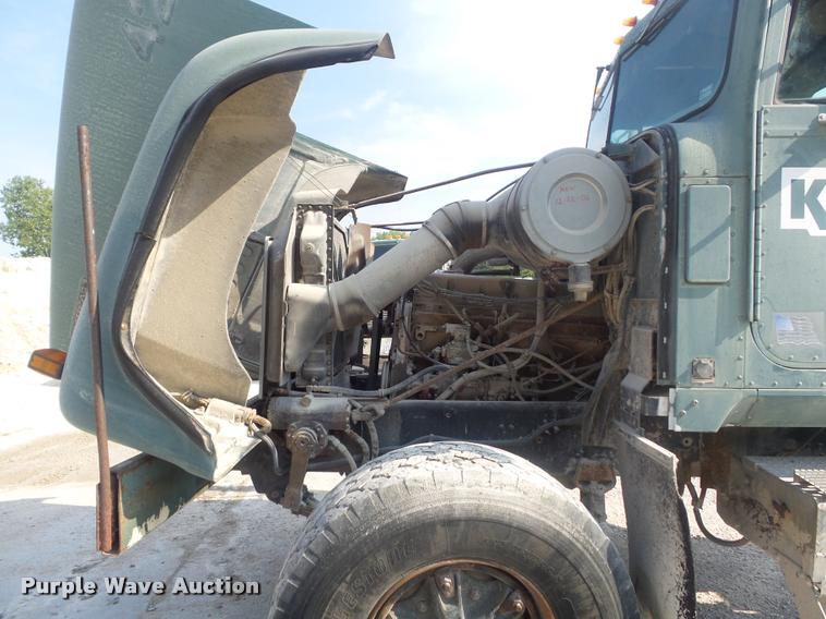 image for item K7519 1989 International F5070 ready mix truck