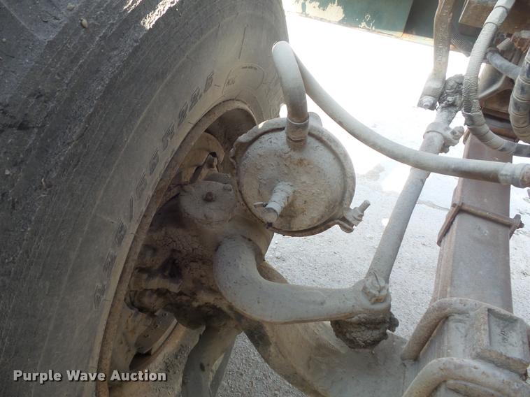 image for item K7519 1989 International F5070 ready mix truck