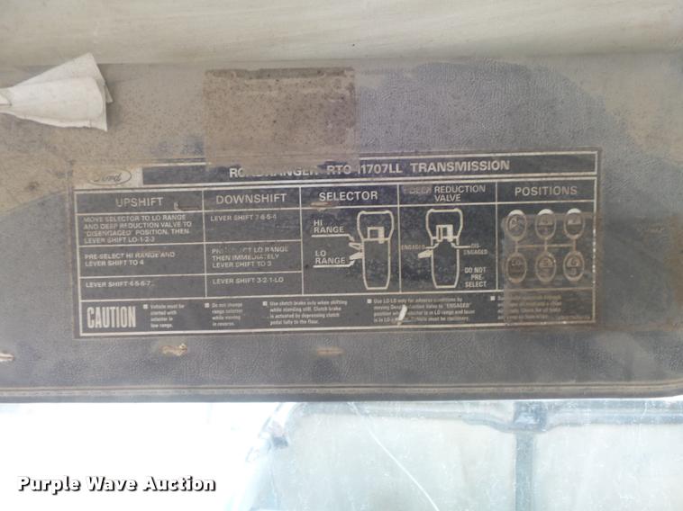 image for item K7520 1989 Ford LT9000 ready mix truck