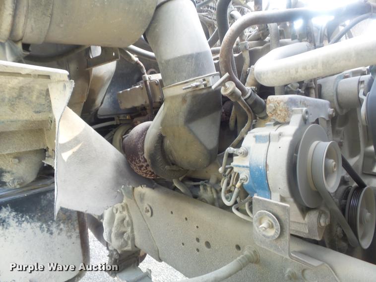image for item K7520 1989 Ford LT9000 ready mix truck