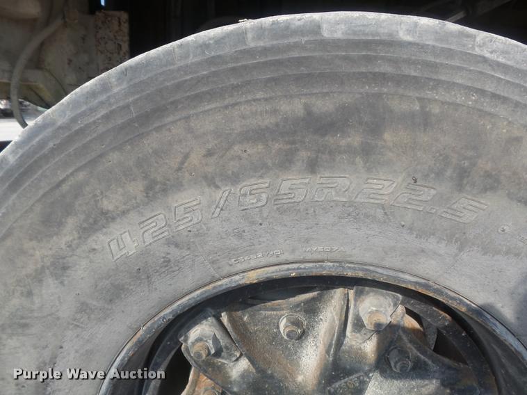 image for item K7521 1989 Ford LT9000 ready mix truck