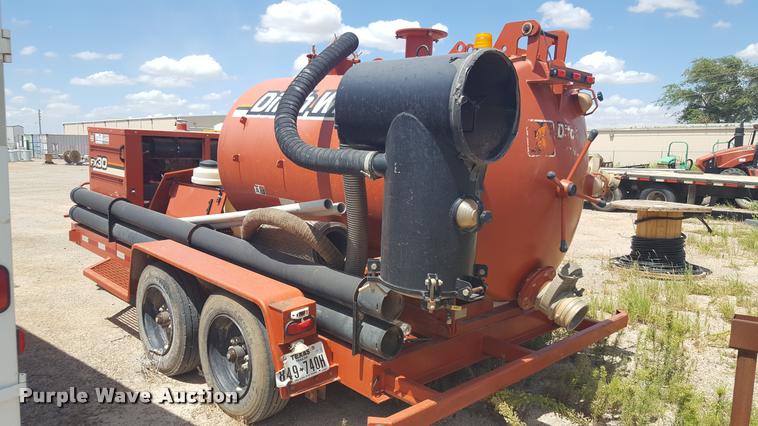image for item L1510 2012 Ditch Witch FX30 vacuum trailer