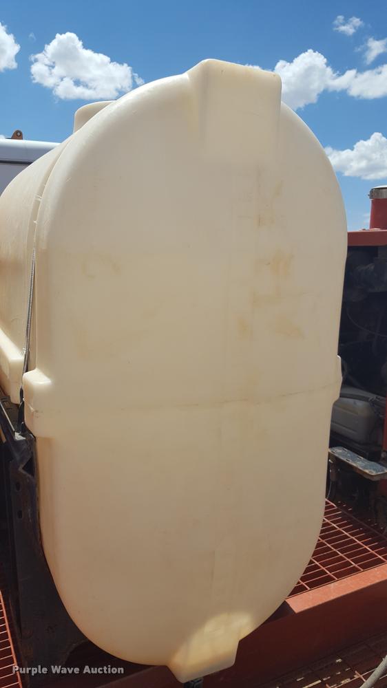 image for item L1510 2012 Ditch Witch FX30 vacuum trailer