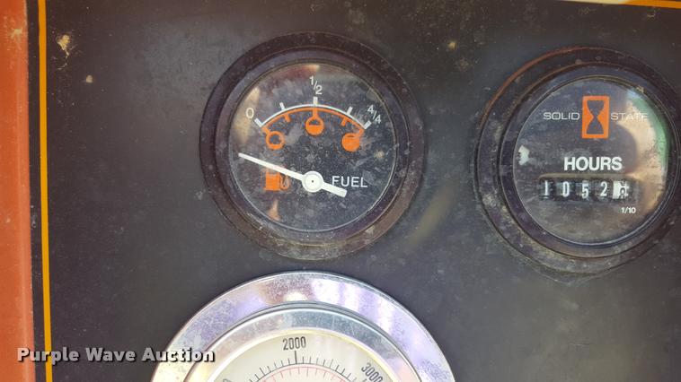 image for item L1512 2013 Ditch Witch FX30 vacuum trailer