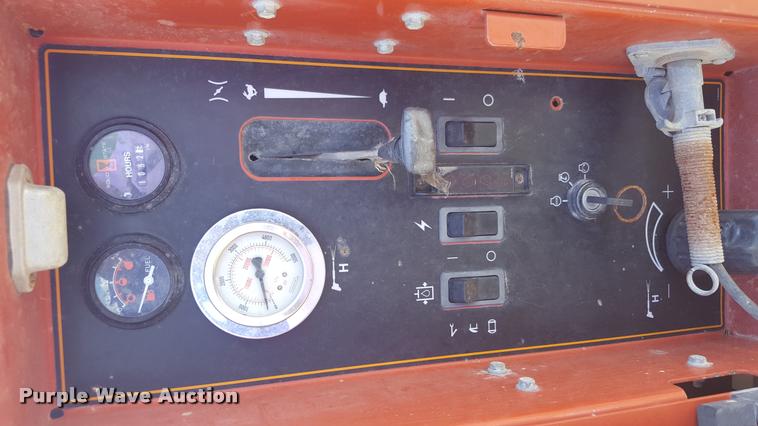 image for item L1512 2013 Ditch Witch FX30 vacuum trailer