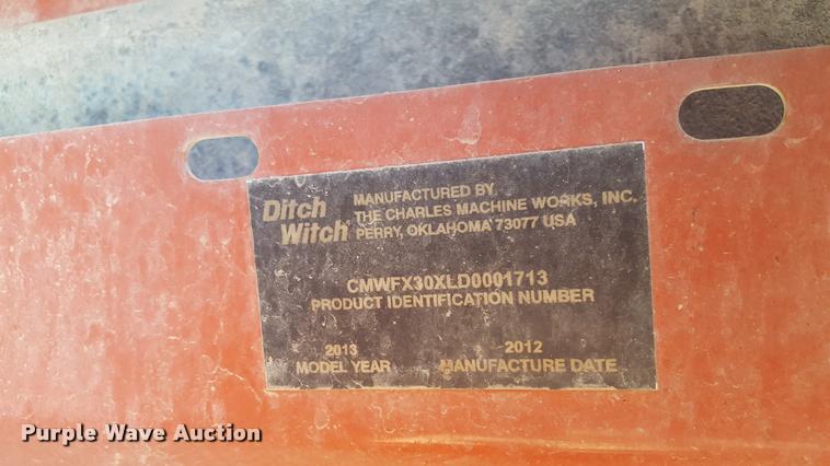 image for item L1512 2013 Ditch Witch FX30 vacuum trailer
