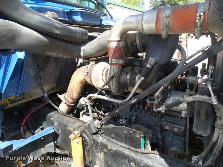 image for item L5629 1992 Mack RD688S dump truck