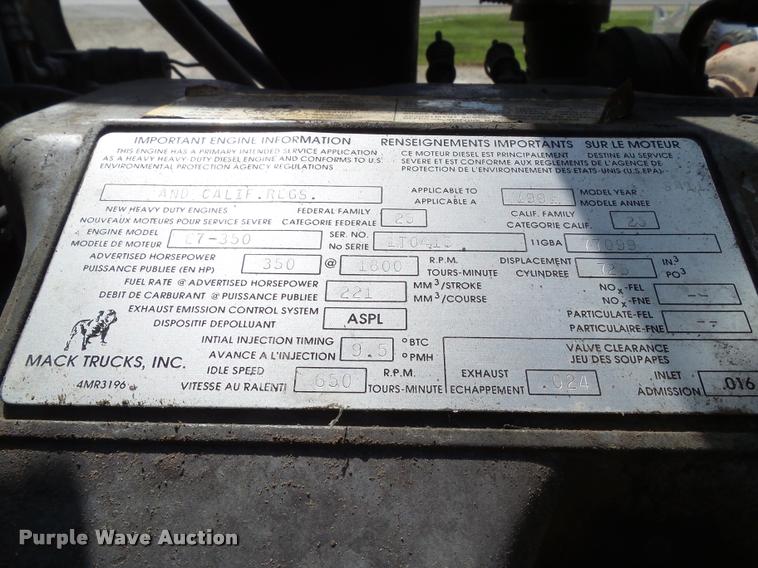 image for item L5629 1992 Mack RD688S dump truck