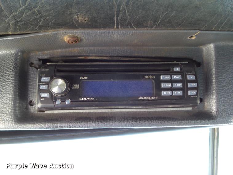 image for item L5629 1992 Mack RD688S dump truck