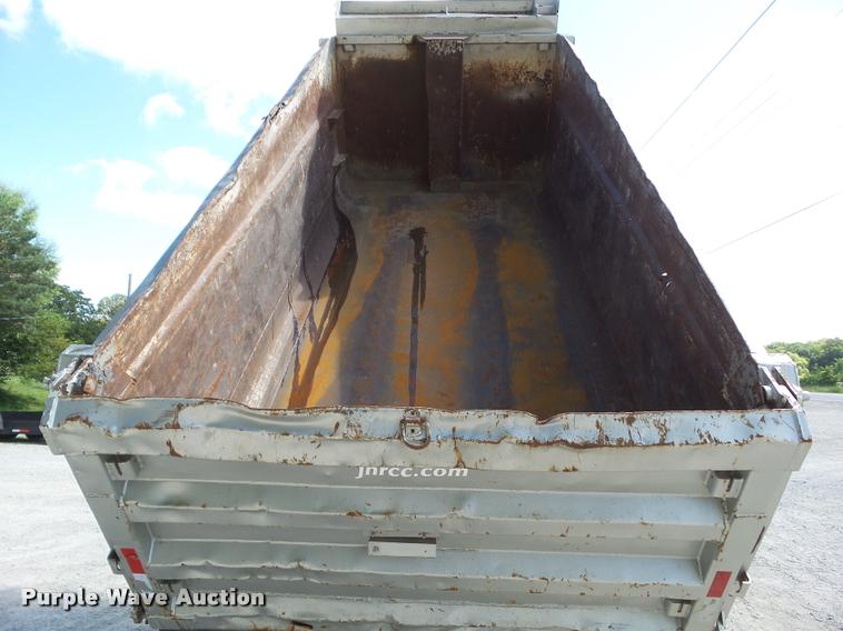 image for item L5629 1992 Mack RD688S dump truck