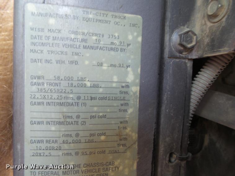 image for item L5629 1992 Mack RD688S dump truck