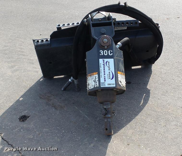 image for item DB8181 2012 Bobcat 30C auger