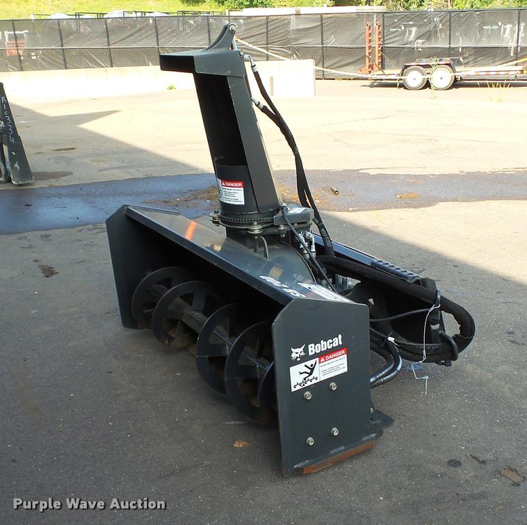 image for item DB8182 2014 Bobcat SB200X60 snow blower